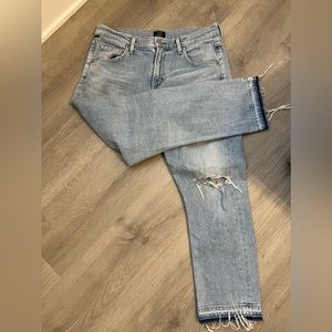 Citizens of Humanity boyfriend Jean. Size 27. Color: encore.